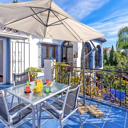 Villa Jazminez By *
